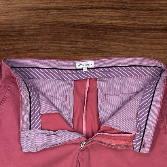 Peter Millar Men’s 9” Pink Shorts. Size 33 - Picture 4 of 13